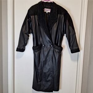 John Weitz Vintage Leather Trench Coat w Pattern Collar and Pockets Sz M